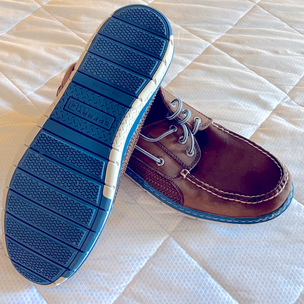 Sperry 12